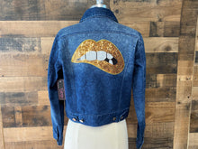 Load image into Gallery viewer, JEAN JACKET GOLDEN LIPS
